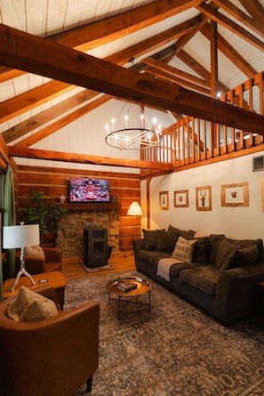 Cabin, Multiple Beds, Hot Tub (Pine Ridge Cabin) | Living area | Fireplace