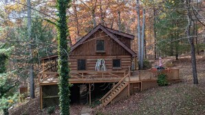 Unclassified image, 3 of 42, button - Outdoors Sleeps7 Family Getaway Fun Arcade (Rockbridge)