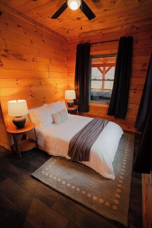 Cabin, Multiple Beds, Hot Tub (Memories at Hillside) | 3 bedrooms, free WiFi