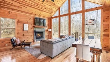 Cabin, 1 King Bed, Hot Tub (Fern Villa) | Living area | Fireplace