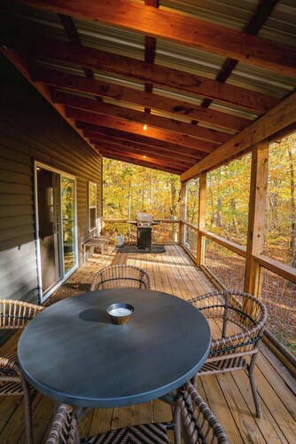 The Treetop Retreat Family Getaway in Scenic Hocking Hills