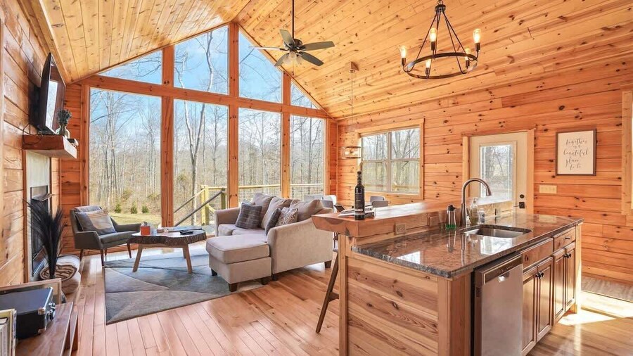 Fern Haven A Modern Take on Hocking Hills Cabins
