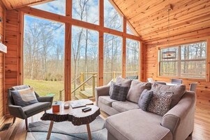Cabin, 1 King Bed, Hot Tub (Fern Haven) | Living area | Fireplace