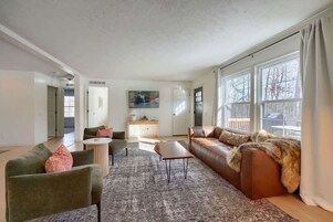 Cabin, Multiple Beds, Patio (Buckingham Woods) | Living area