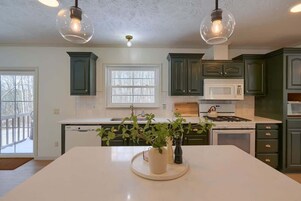 Cabin, Multiple Beds, Patio (Buckingham Woods) | Private kitchen | Coffee/tea maker