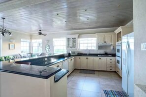 House, 6 Bedrooms, Private Pool, Garden View | Interior - Zenbreak Landsdown House 6 Bd (Oistins)