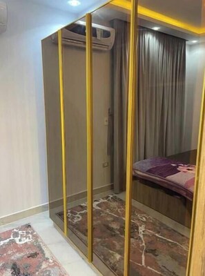 1 chambre, fer et planche à repasser, Wi-Fi