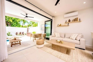 Apartment, 2 Bedrooms, Private Pool, Garden View | Living room