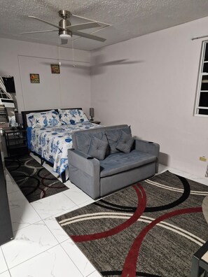1 bedroom, iron/ironing board, free WiFi, bed sheets