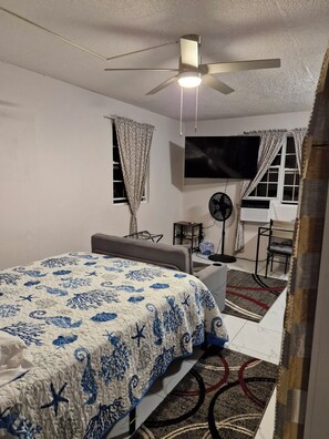 1 bedroom, iron/ironing board, free WiFi, bed sheets