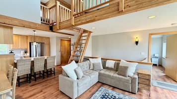 Smart TV, fireplace, video games