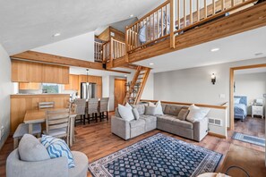 Smart TV, fireplace, video games