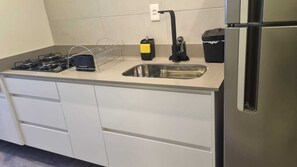 Micro-ondas, fogão, cooktop