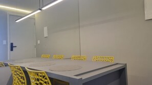 Dining - Flat Red Sorocaba - Yellow (Jardim America Sorocaba)