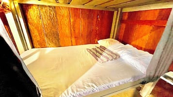 4 habitaciones, wifi y ropa de cama