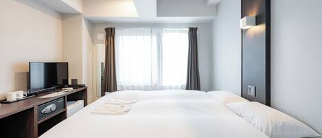 Bureau, rideaux occultants, fer et planche à repasser, Wi-Fi gratuit