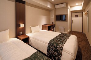 Bureau, rideaux occultants, fer et planche à repasser, Wi-Fi gratuit