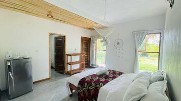 Villa, 1 Bedroom, Patio, Garden View | Blackout curtains, iron/ironing board, free WiFi
