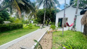 Villa, 1 chambre, patio, vue jardin | Rideaux occultants, fer et planche à repasser, Wi-Fi gratuit