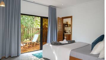 Rideaux occultants, fer et planche Ă repasser, Wi-Fi gratuit