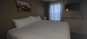 3 chambres, fer et planche à repasser, Wi-Fi, literie fournie