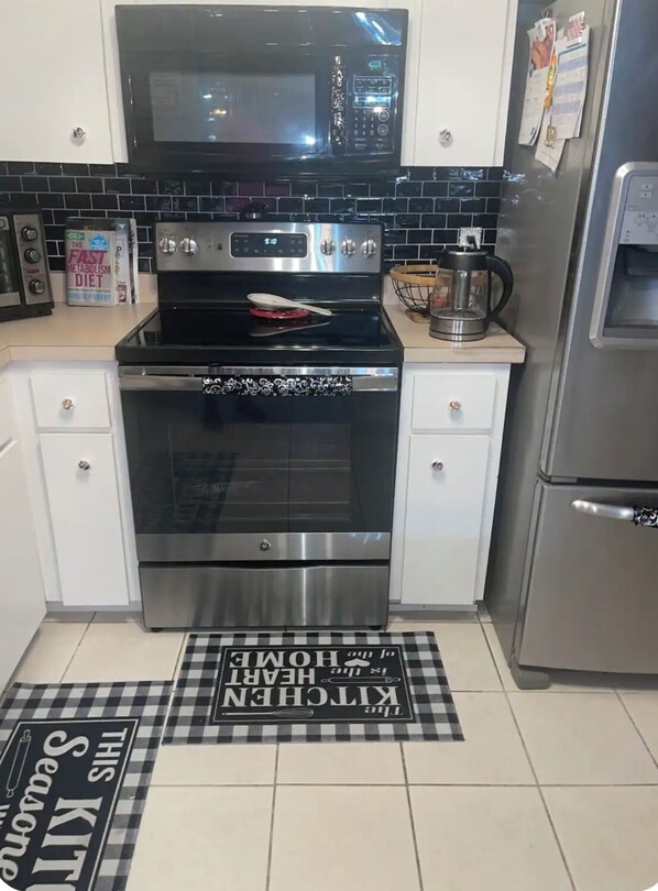 Microwave, oven, stovetop, dishwasher