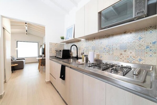 Microwave, oven, stovetop