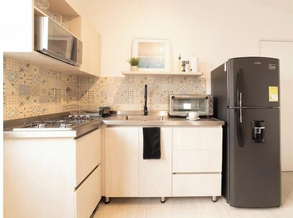 Microwave, oven, stovetop