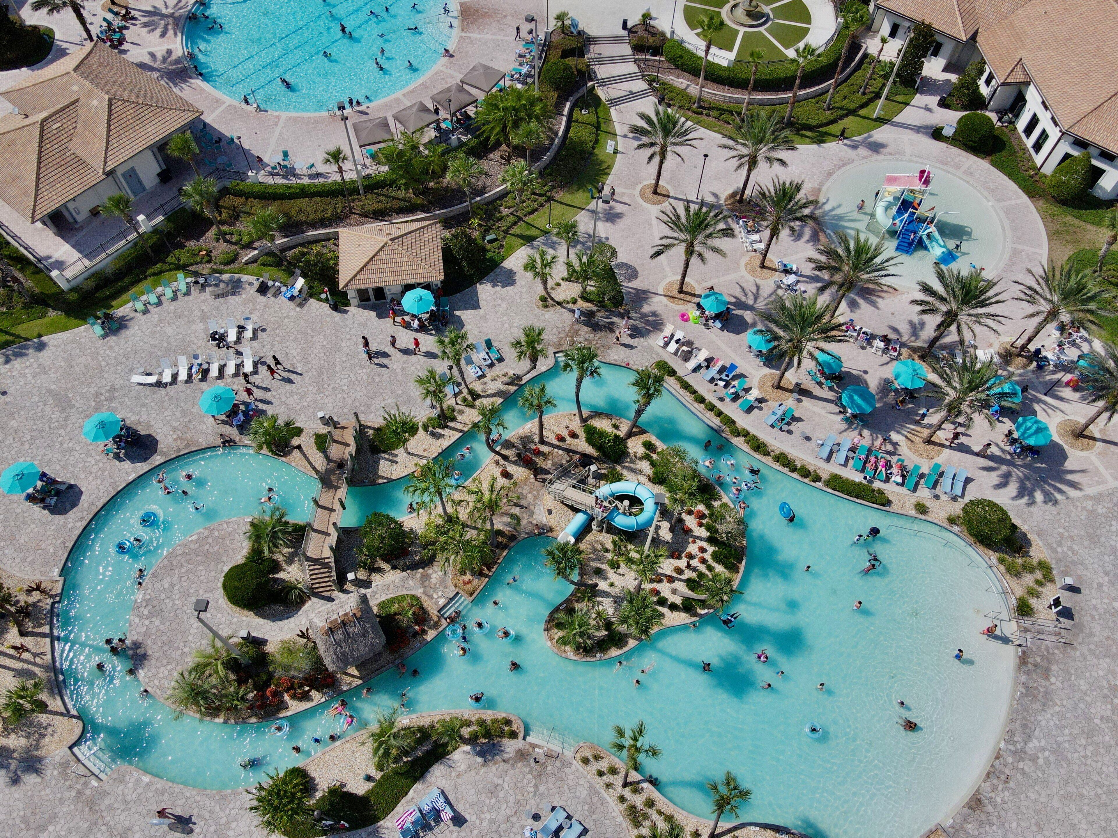 室内游泳池，恒温泳池