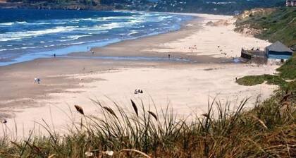 Nye Beach, Restaurants, Shop! Walk to the Beach!