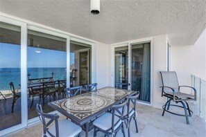 Unclassified image, 5 of 28, button