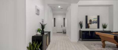 غرفة الألعاب