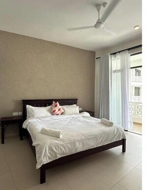 2 bedrooms, iron/ironing board, Internet, bed sheets