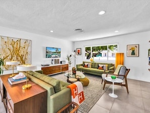 Smart TV, fireplace - The Dexter Palm Springs - Mid-Century Magic Meets Modern Luxury in Palm Springs (Palm Springs)