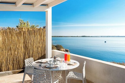 Casa Ulisse, sea front property