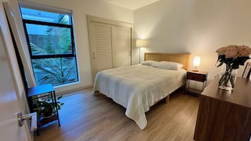 1 chambre, fer et planche à repasser, accès à Internet, literie fournie