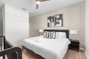 Fer et planche à repasser, Wi-Fi, draps fournis