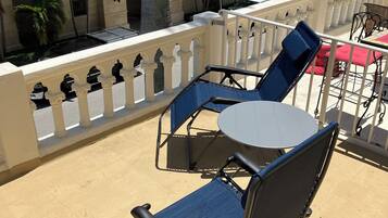 BIJOU TERRACE | Terrace/patio