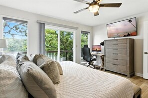 3 chambres, bureau, fer et planche à repasser, Wi-Fi gratuit