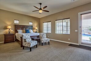 4 bedrooms, iron/ironing board, travel crib, free WiFi