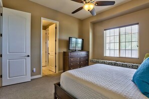 4 bedrooms, iron/ironing board, travel crib, free WiFi