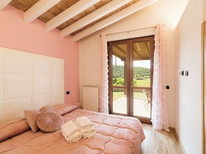 3 bedrooms, free WiFi