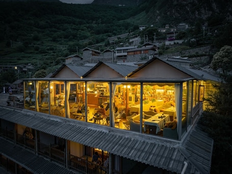 Coffee shop