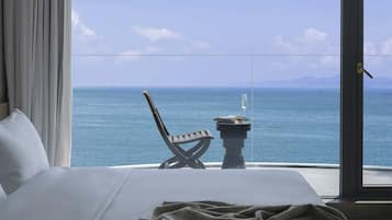 Dobbeltrom – standard, balkong, sjøutsikt | Sengetøy av topp kvalitet, individuelt dekorert og individuelt innredet