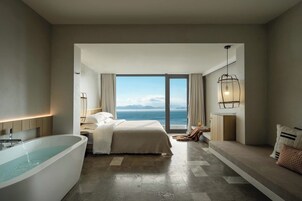 Standard Δίκλινο Δωμάτιο (Double), Μπαλκόνι, Θέα στη Θάλασσα | Κλινοσκεπάσματα υψηλής ποιότητας, μοναδική διακόσμηση 