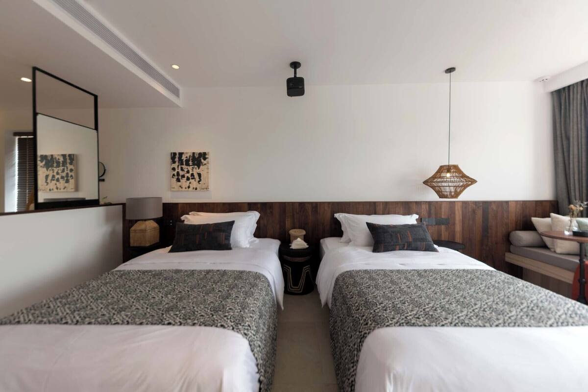 Superior Twin Room, Balcony, Garden View | Premium bedding, minibar, individually decorated, individually furnished