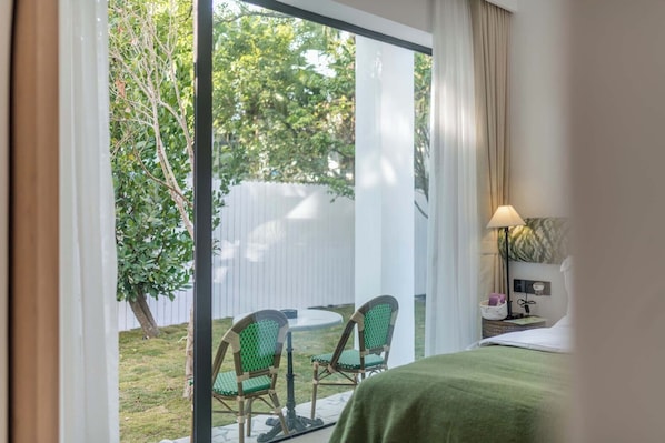 Superior Double Room, Balcony, Courtyard View | Terrace/patio