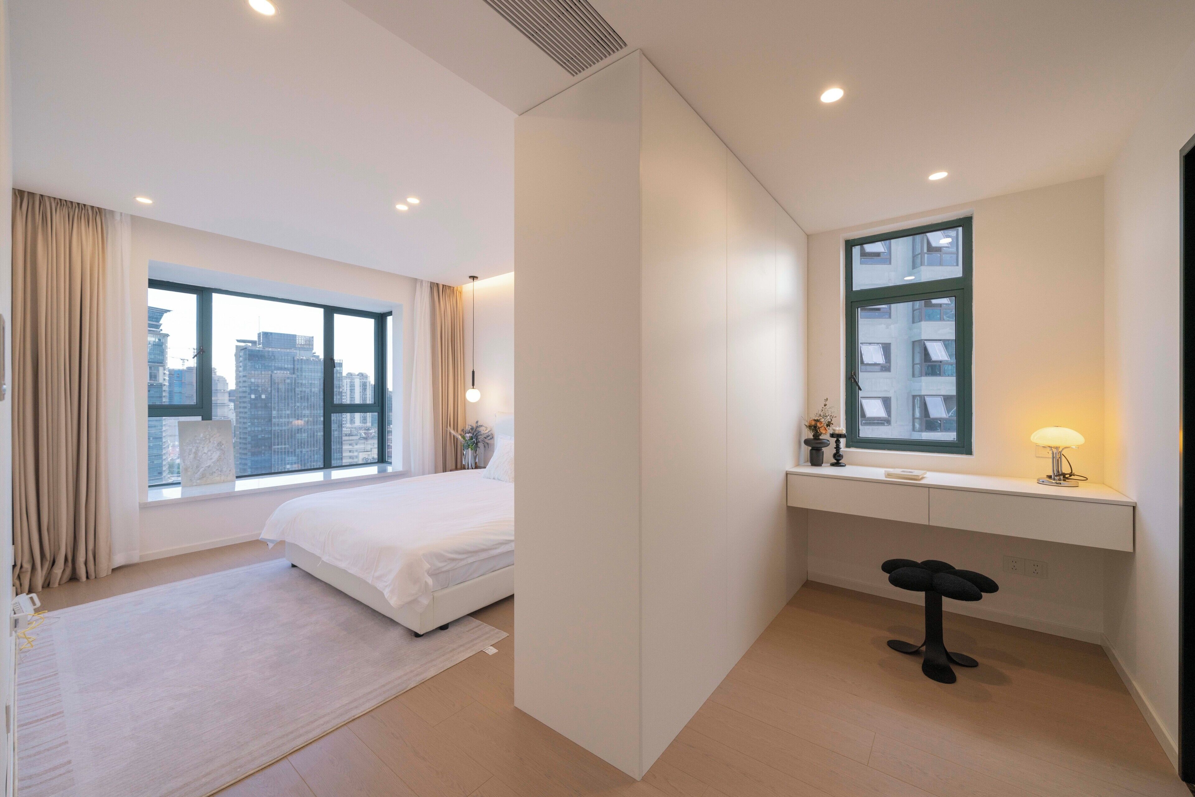 암막 커튼, 무료 WiFi