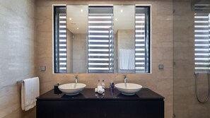 Secadora de cabello y toallas 