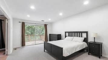 7 slaapkamers, een strijkplank/strijkijzer, wifi, beddengoed